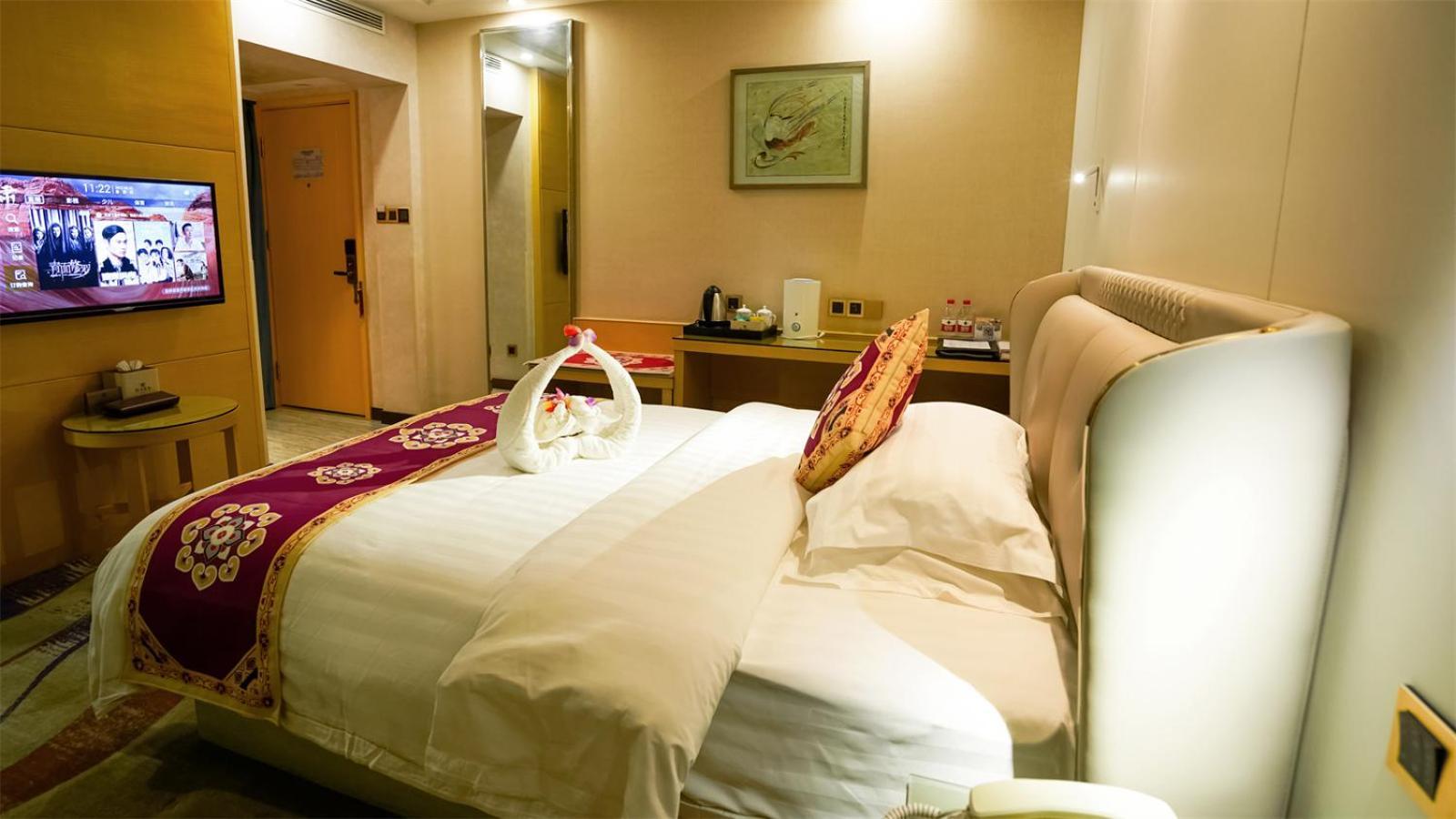 Dunhuang Hotel Exterior photo