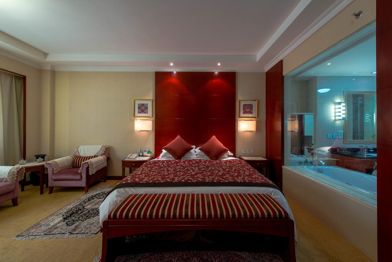 Dunhuang Hotel Exterior photo
